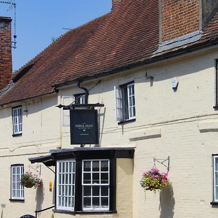 The Kings Head Hotell Whiteparish Exteriör bild