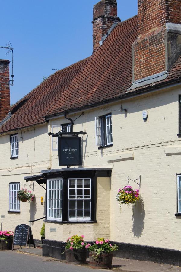 The Kings Head Hotell Whiteparish Exteriör bild